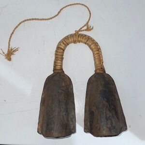 VINTAGE AFRICAN BAMILEKE DOUBLE BELL GONG CEREMONIAL